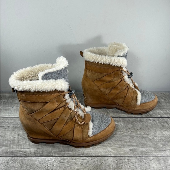Sorel NL3361 Joan of Arctic II Cozy Women's Brown Leather Booties